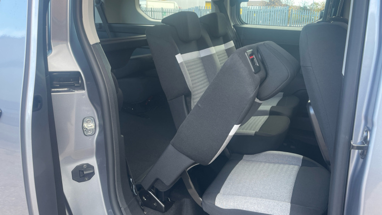 Citroen Berlingo 100kW Plus XL 52kWh 5dr Auto [7 Seat] Electric Estate